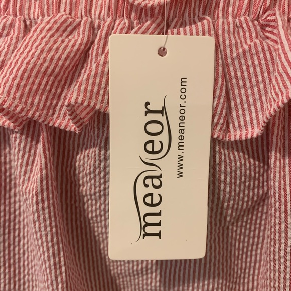 Beautiful Ruffles! - Picture 5 of 6